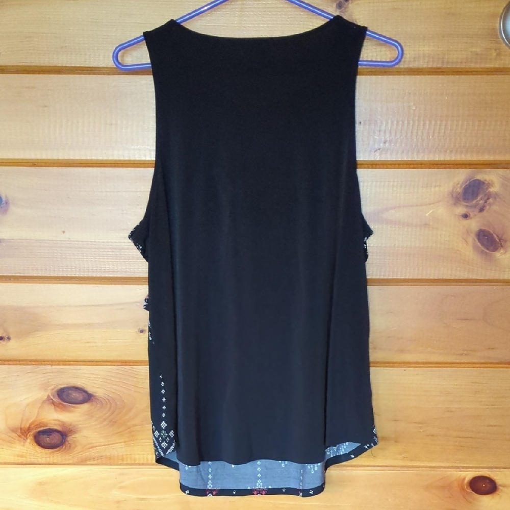 Maurices Black and Red Patterned Tank Top - Picture 4 of 4